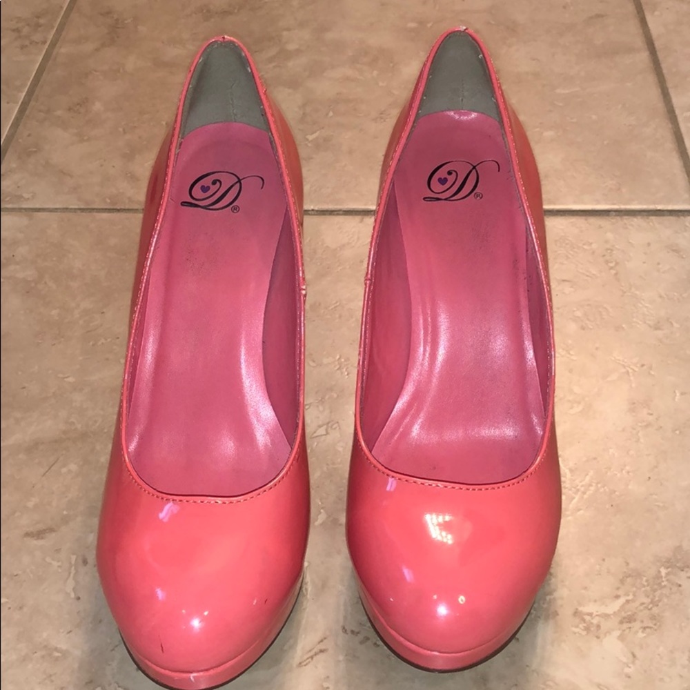 Hot Pink Heels